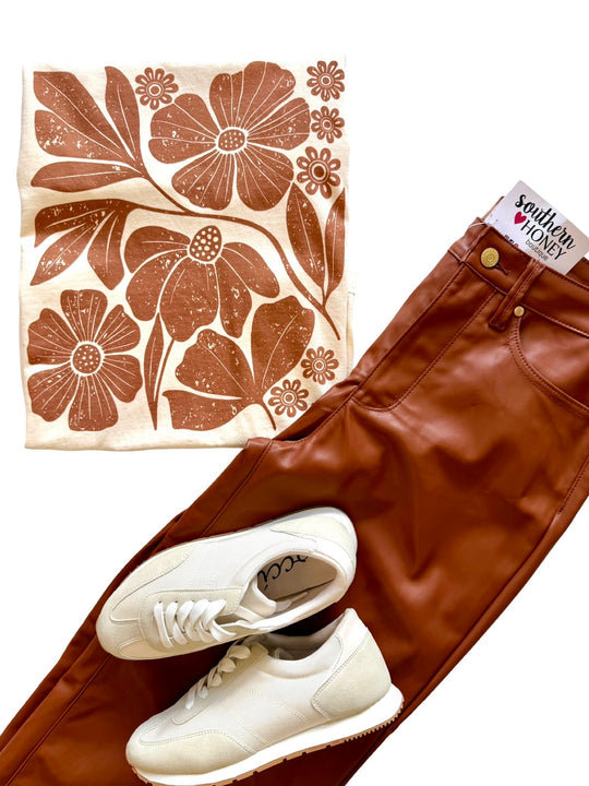 The Vintage Wildflower Graphic