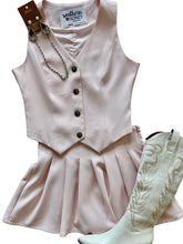The Cowgirl Set