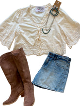 The Floral Front Tie Blouse