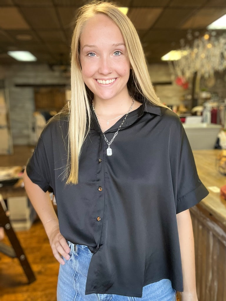 The Laina Button Down Top